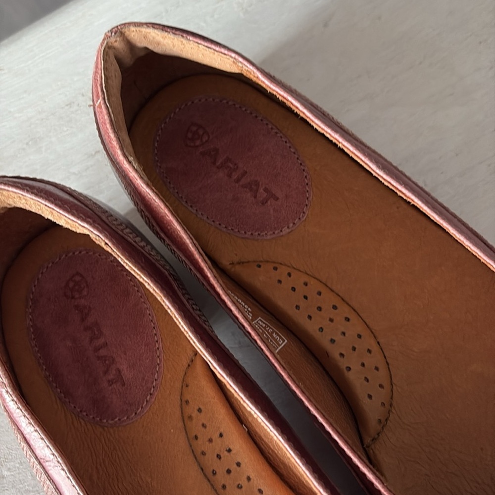 Ariat Women's Flats with Embroidered Detail - Picture 5 of 6
